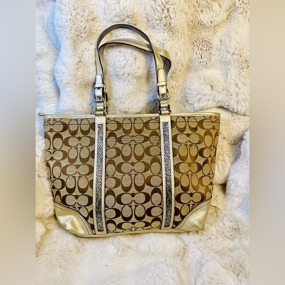 Coach Vtg 2005 Rare Gallery Beaded Signature C Canvas Metallic Gold Leather Tote - Picture 5 of 16
